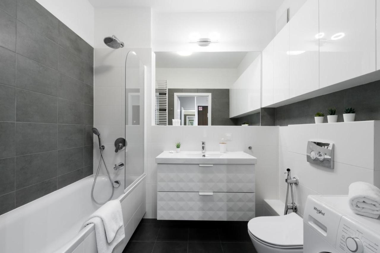 Konstruktorska P&O Serviced Apartments وارسو المظهر الخارجي الصورة